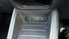 Renault Symbioz 1.6 E-Tech FHEV 145 Iconic Esprit Alpine 5dr Auto Hybrid Estate